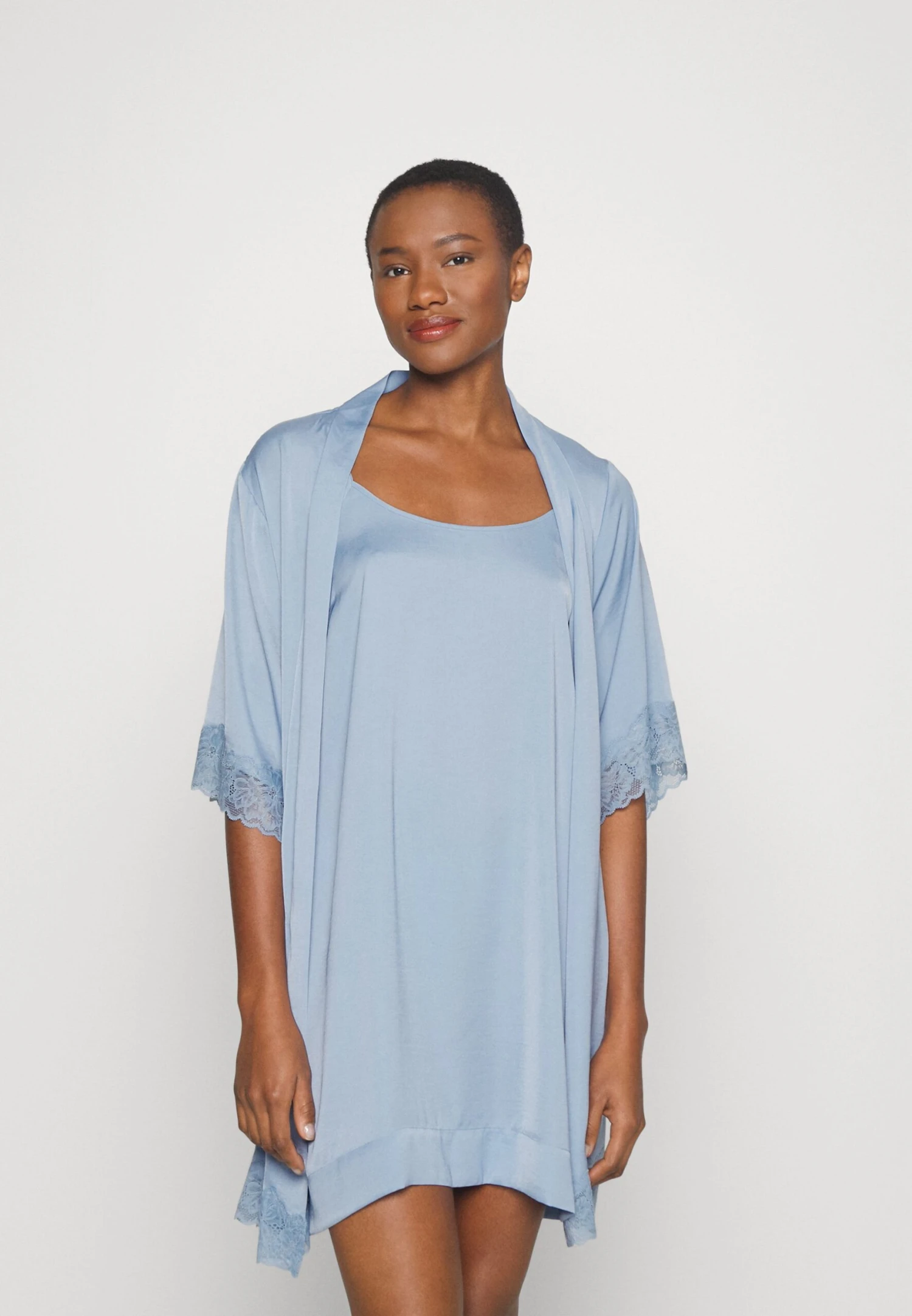 Anna Field Chemise De Nuit / Nuisette - Light Blue 2 Anna Field Chemise De Nuit / Nuisette - Light Blue – Image 2