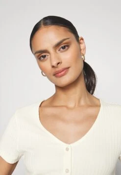 Anna Field Gilet - 003 - Off-White 9 Anna Field Gilet - 003 - Off-White -Anna Field 3d4fbf89205542e9b907ddcb11191d95