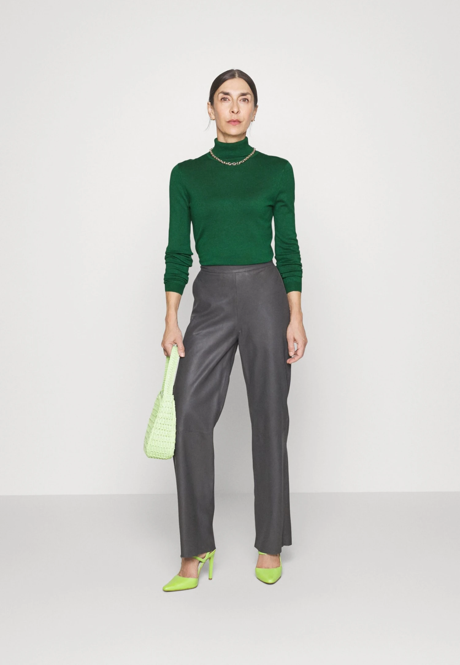 Anna Field Pullover - Green 2 Anna Field Pullover - Green – Image 2